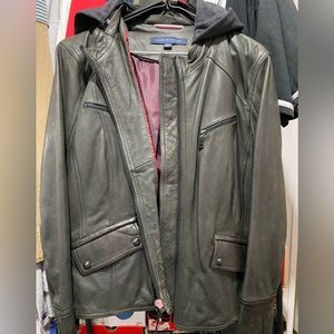 Women’s Tommy Hilfiger leather jacket